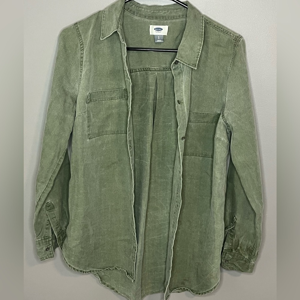 Old navy Relaxed Tencel® Shirt for Women - Picture 3 of 5